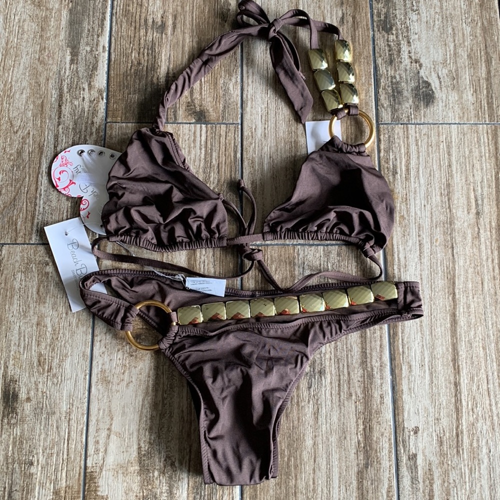 Beach Bunny swimsuit brand new top L Bottom L